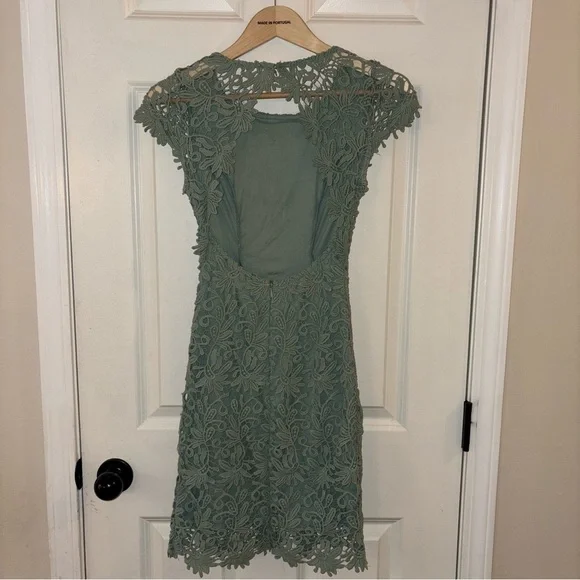 Lulus Romance Language Sage Backless Lace Dress - XS - Picture 4 of 7